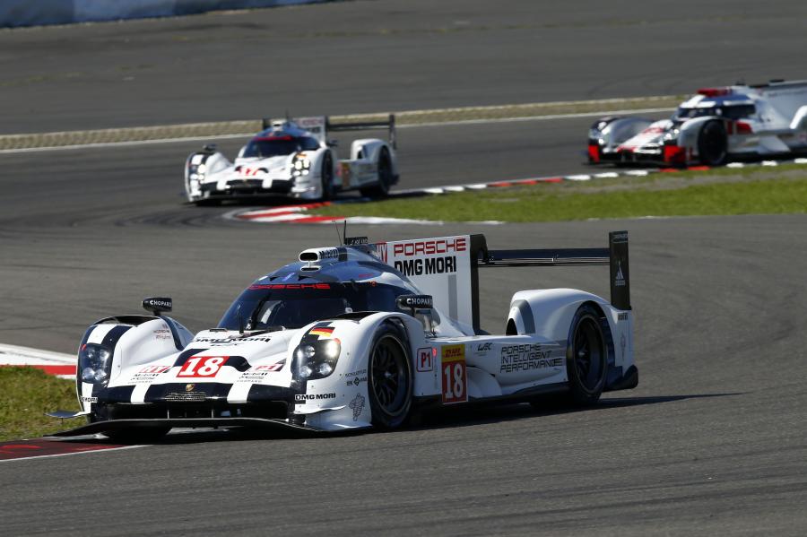  Porsche 919 Hybrid 2015 года  (фото 230 из 481)